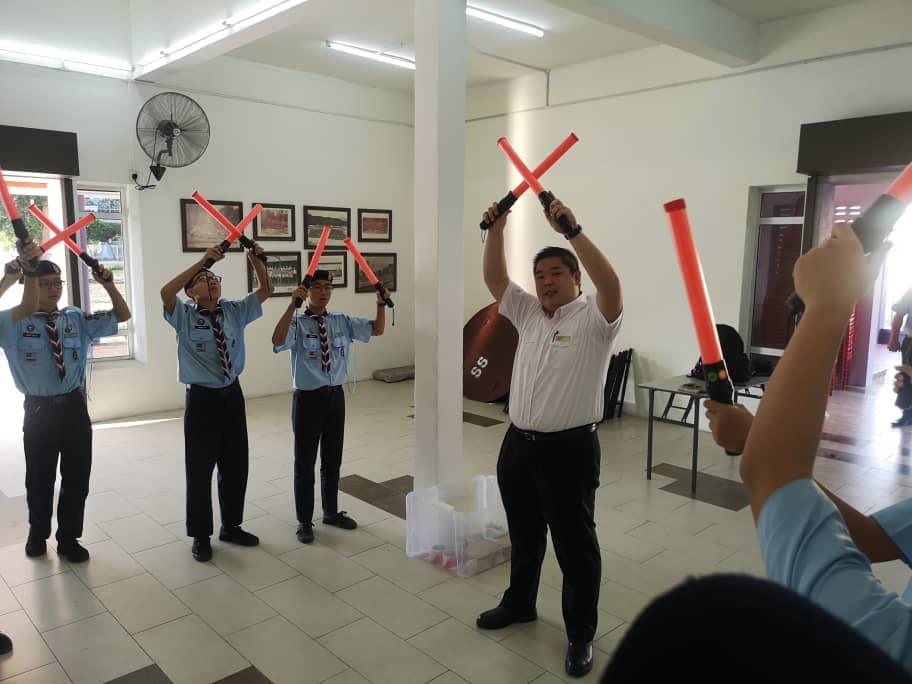 [Imej Aktiviti Pengakap Udara]